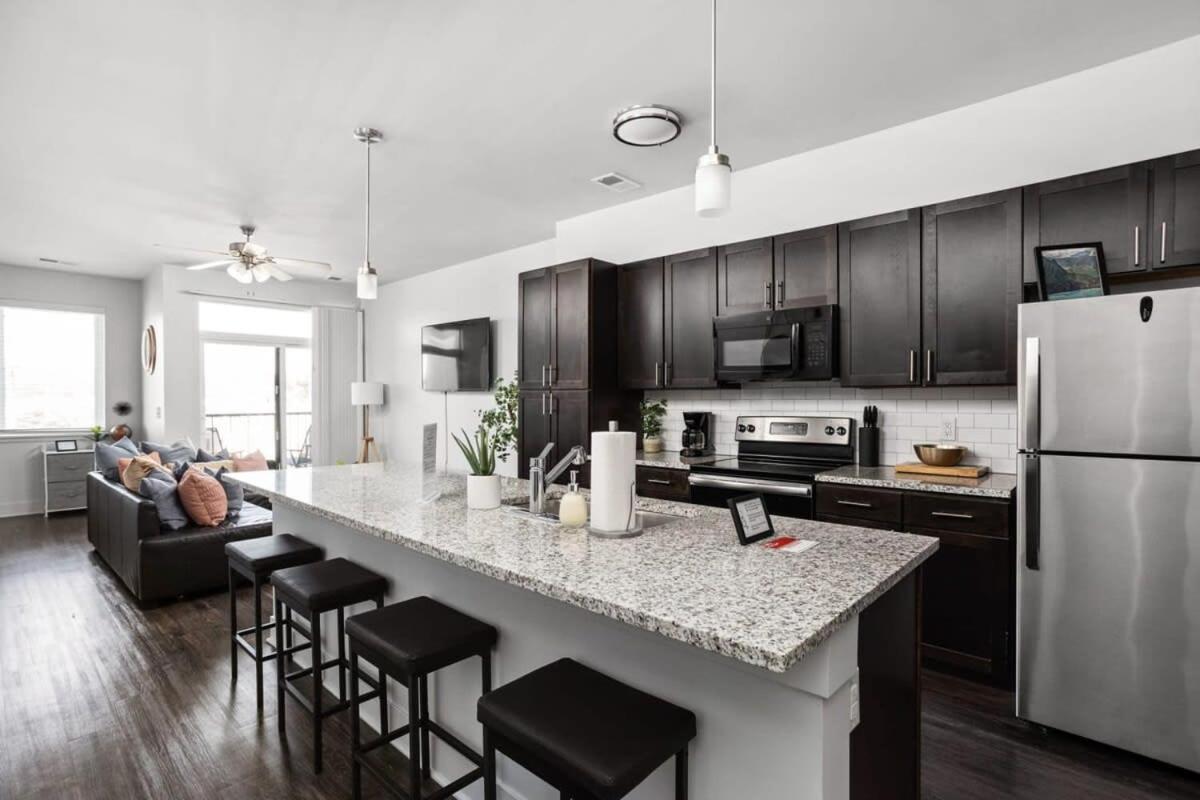 Cozysuites Spacious 2Br Next To Whole Foods Indianapolis Extérieur photo