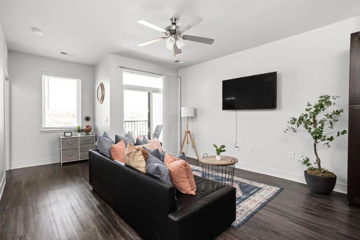 Cozysuites Spacious 2Br Next To Whole Foods Indianapolis Extérieur photo