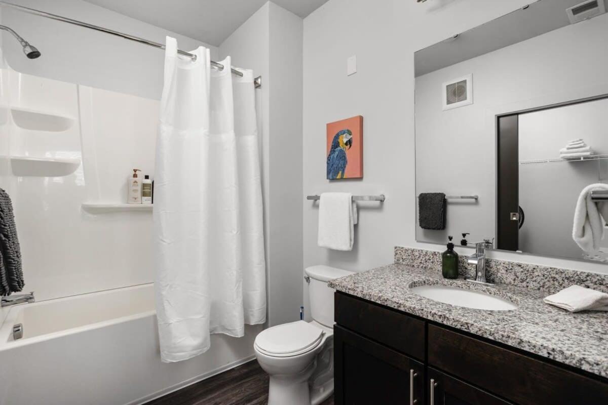 Cozysuites Spacious 2Br Next To Whole Foods Indianapolis Extérieur photo